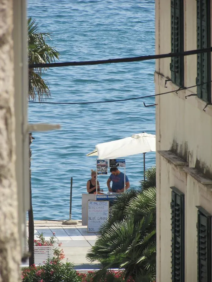 مبيت وإفطار Split Palace Luxury Retreat 0*,
